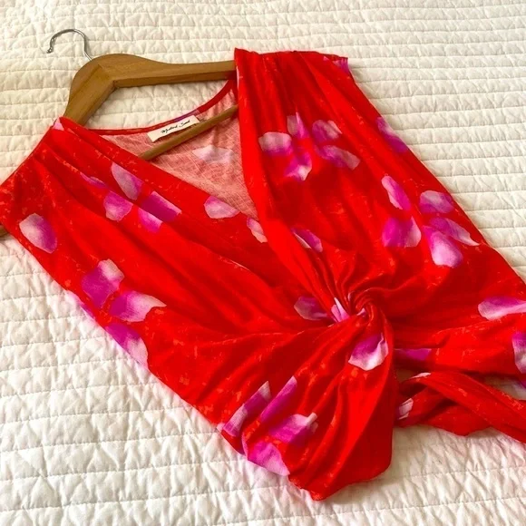 Tropical top and skirt. - Picture 3 of 11